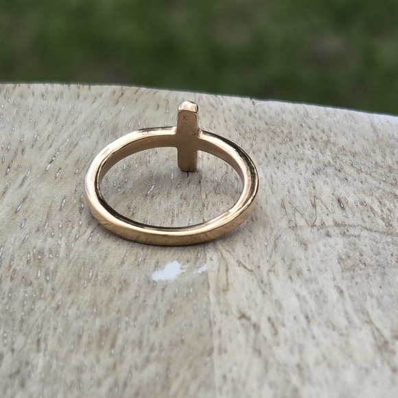 Golden Cross Ring - Picture 2 of 3